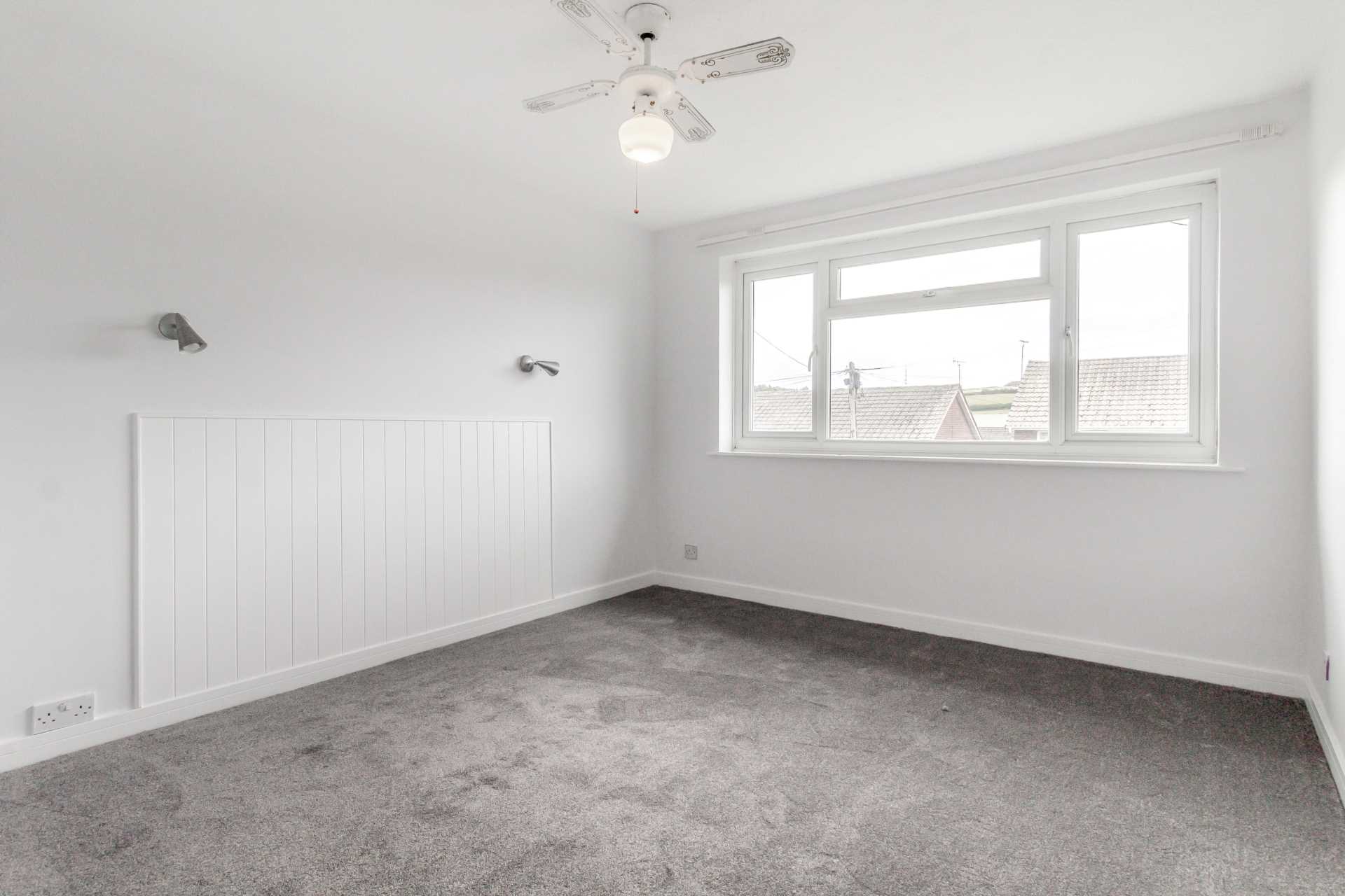 Topcliffe Court, Leeds, Image 13