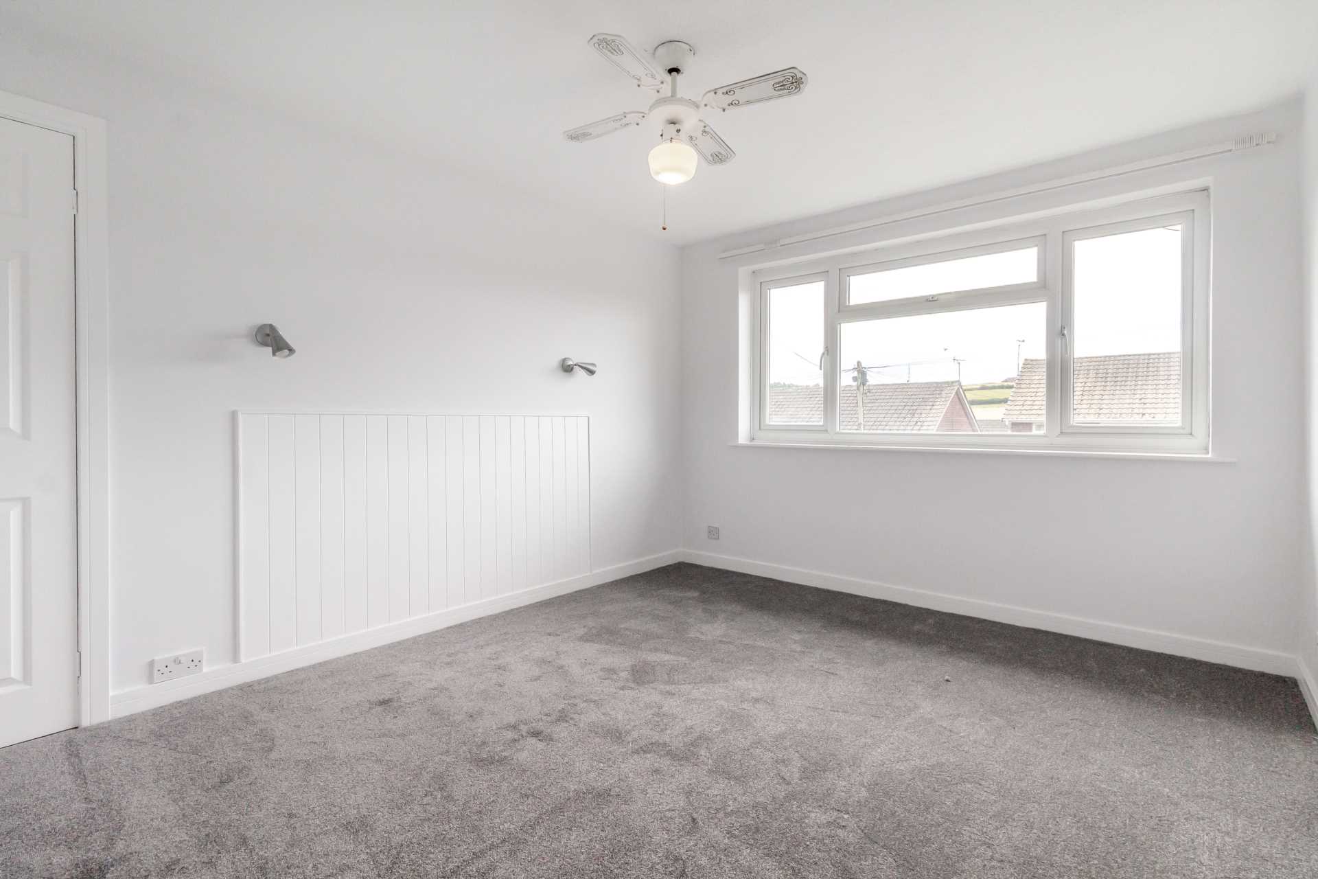 Topcliffe Court, Leeds, Image 8