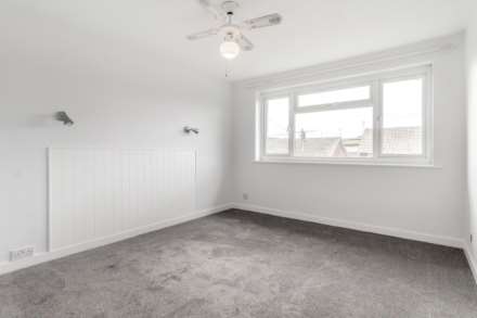 Topcliffe Court, Leeds, Image 13