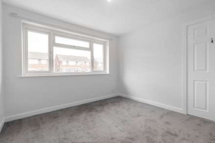 Topcliffe Court, Leeds, Image 9