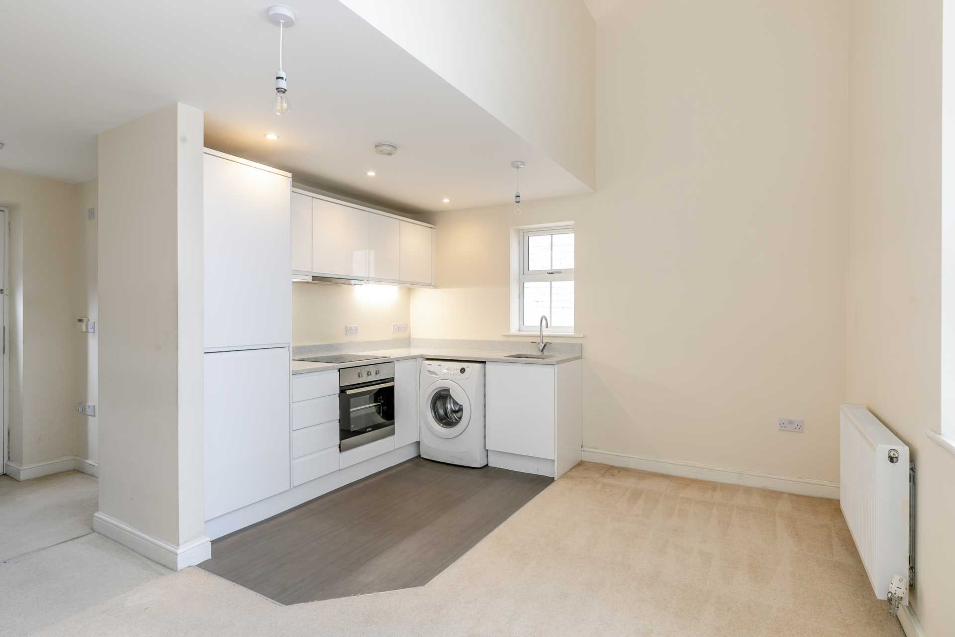 St Edgars Square, Morley, Image 3