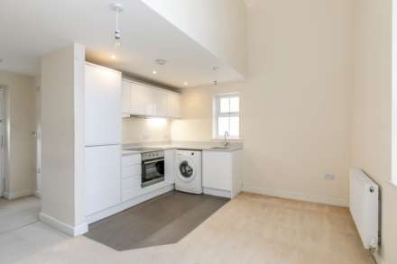 St Edgars Square, Morley, Image 3