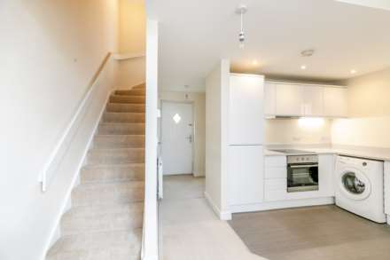 St Edgars Square, Morley, Image 7