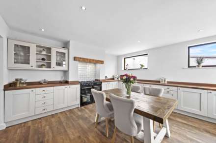 2 Bedroom Detached, Syke Road, Tingley