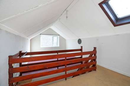 Ashfield Avenue, Morley, Image 16