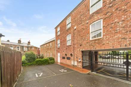 Rhodes Court, Morley, Image 6