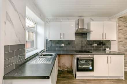 Newlands Crescent, Morley, Image 4