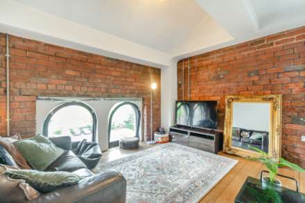 Chapel Loft,    Commercial Street, Morley, Image 1