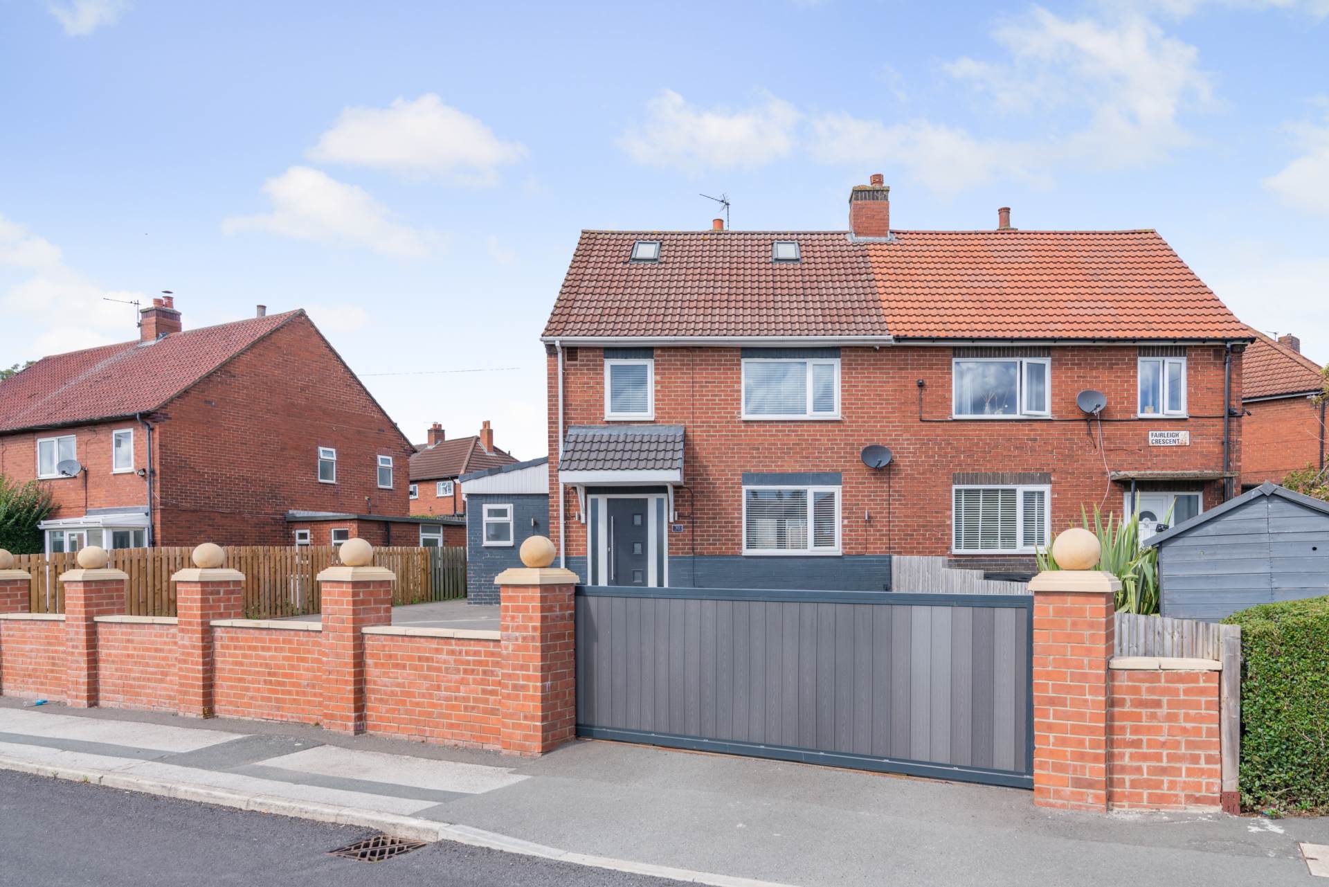 Fairleigh Road, Tingley, Image 1