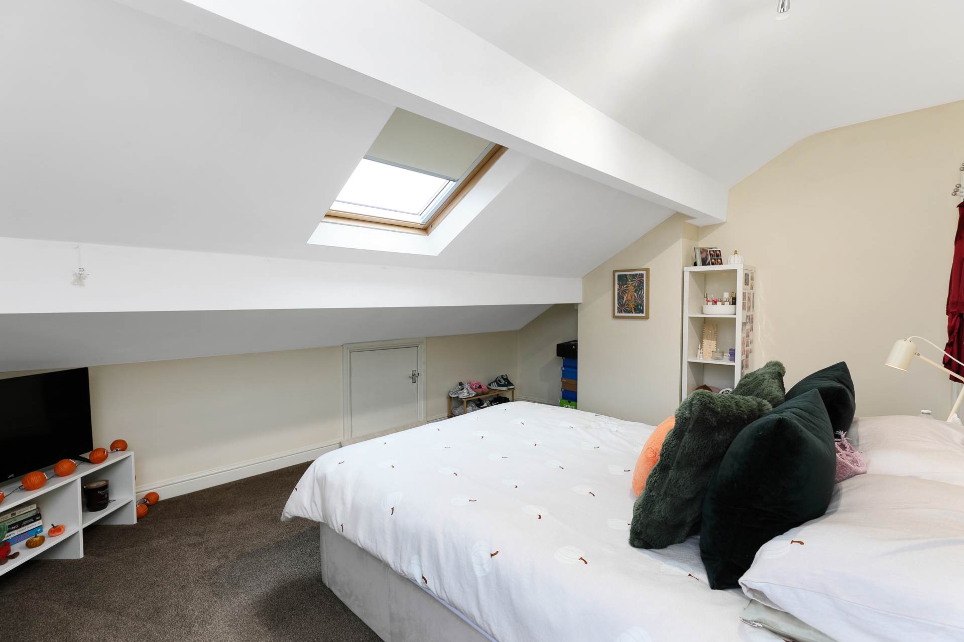 Intake Lane, Birstall, Image 13