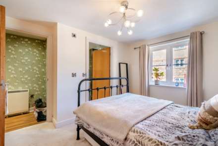 Moorcroft Court, Ossett, Image 5