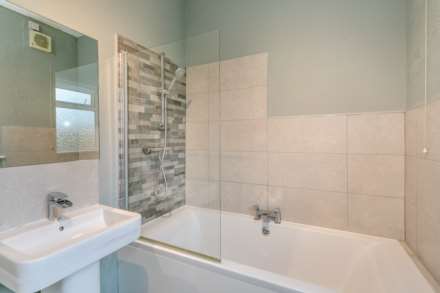 Industrial Street, Horbury, Image 10