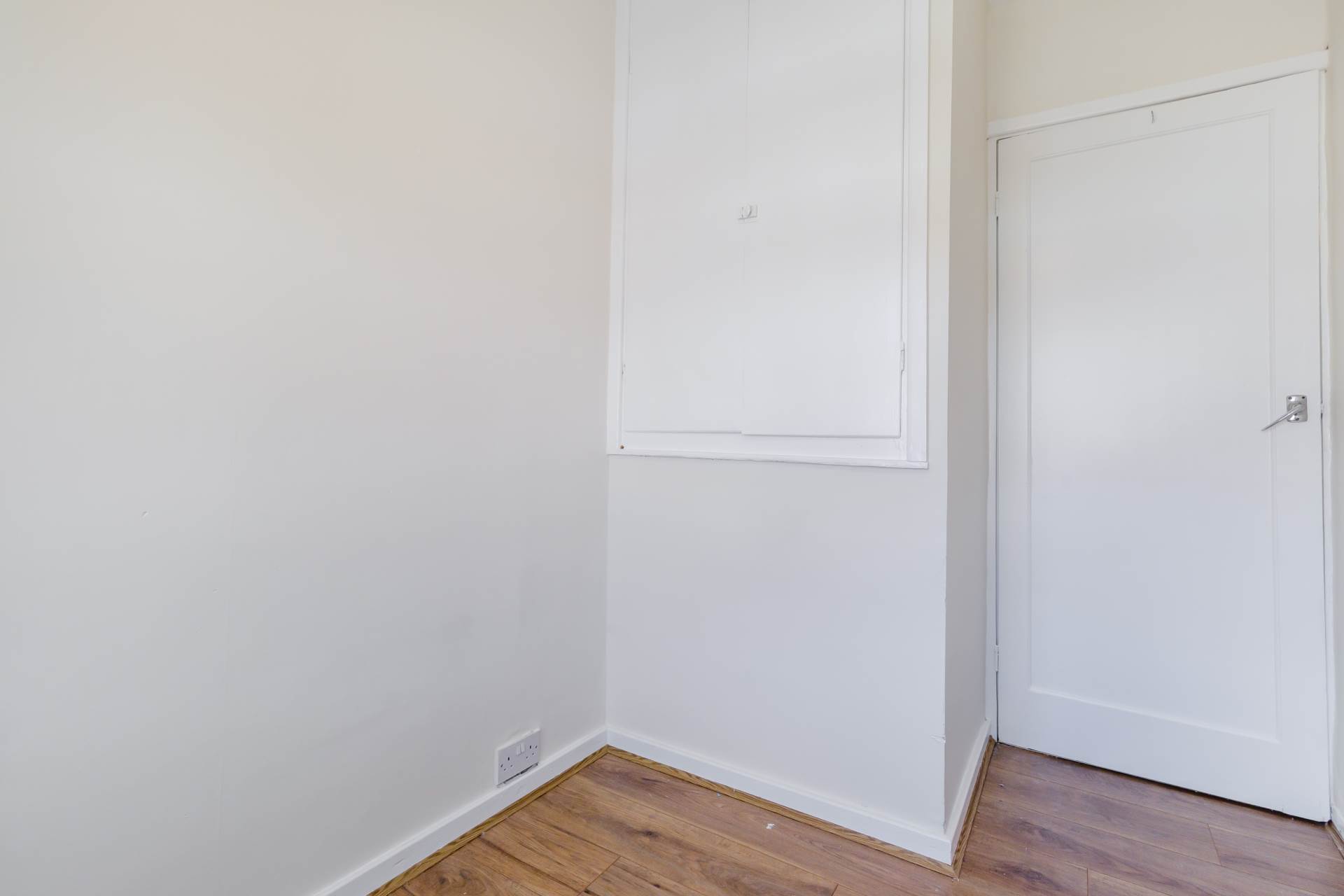 Springfield Gardens, Horsforth, Image 16