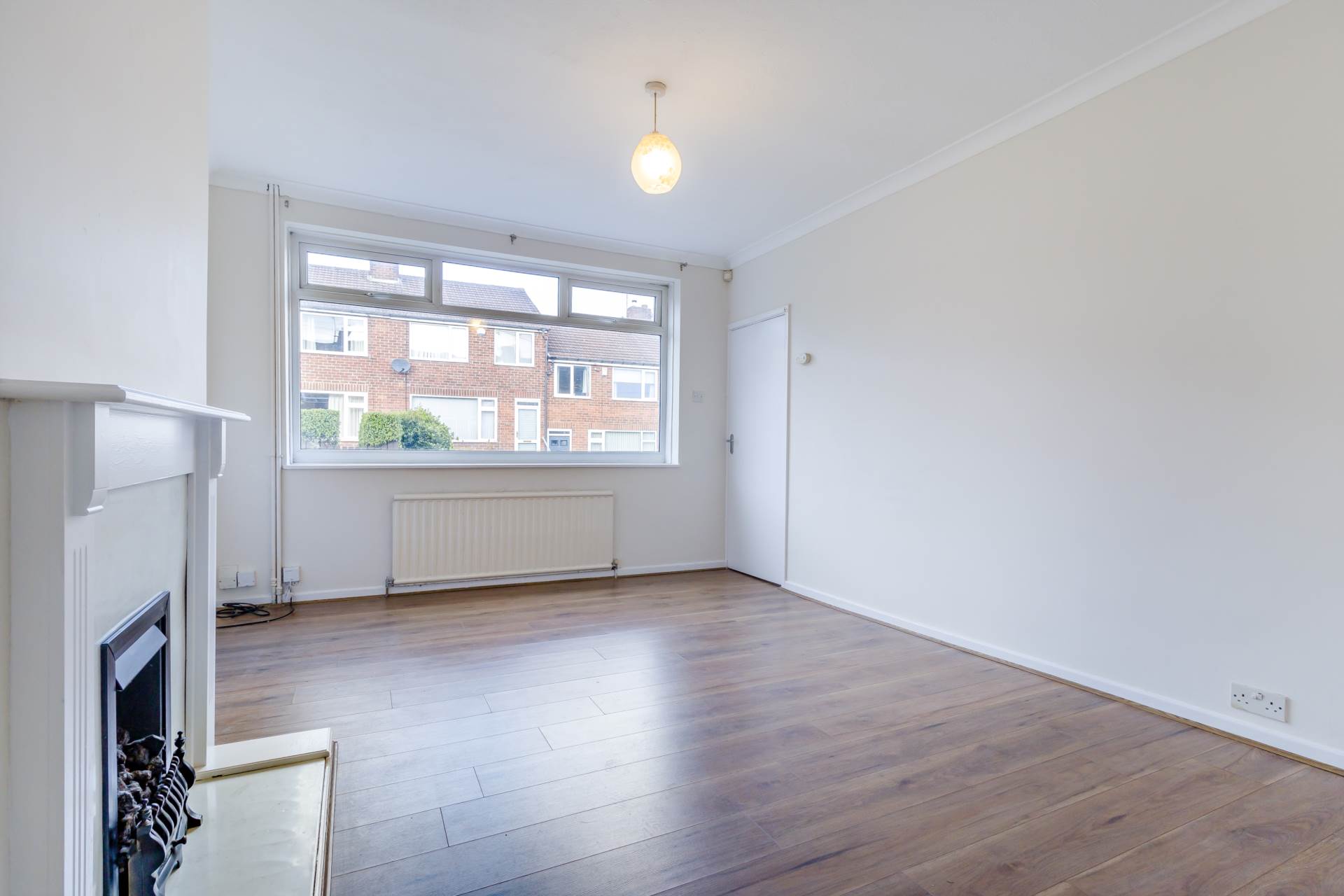 Springfield Gardens, Horsforth, Image 4