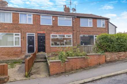 Property For Rent Springfield Gardens, Leeds