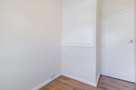 Springfield Gardens, Horsforth, Image 16