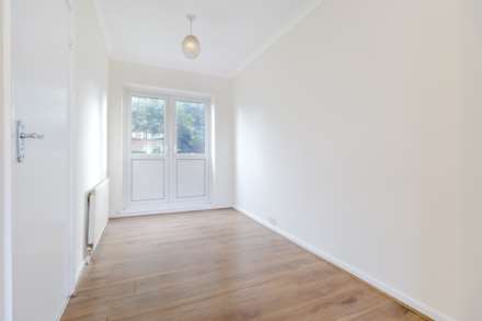 Springfield Gardens, Horsforth, Image 5