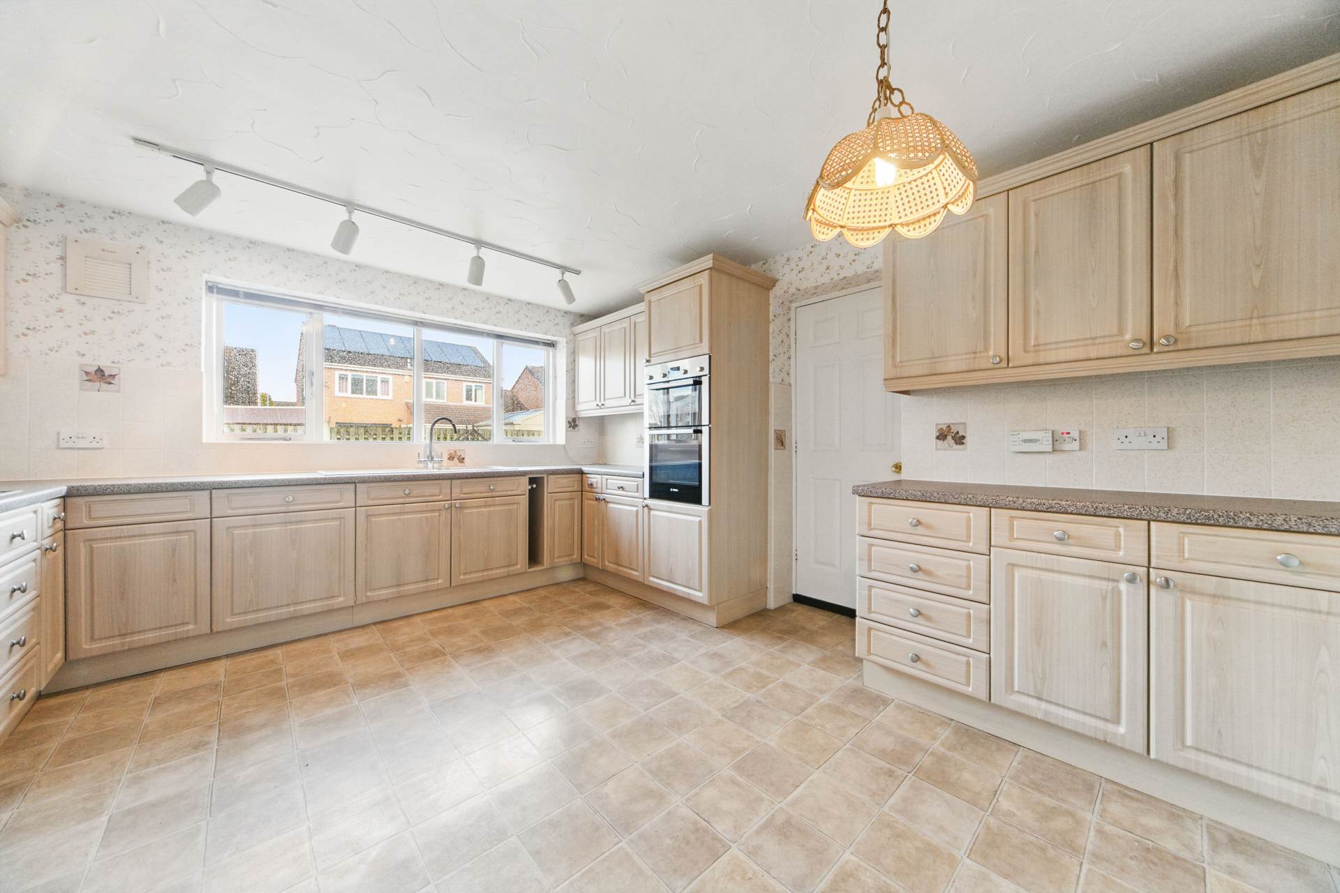 Hilltop Green, Wakefield, Image 8