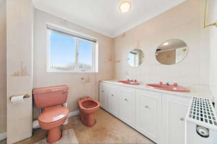 Hilltop Green, Wakefield, Image 23