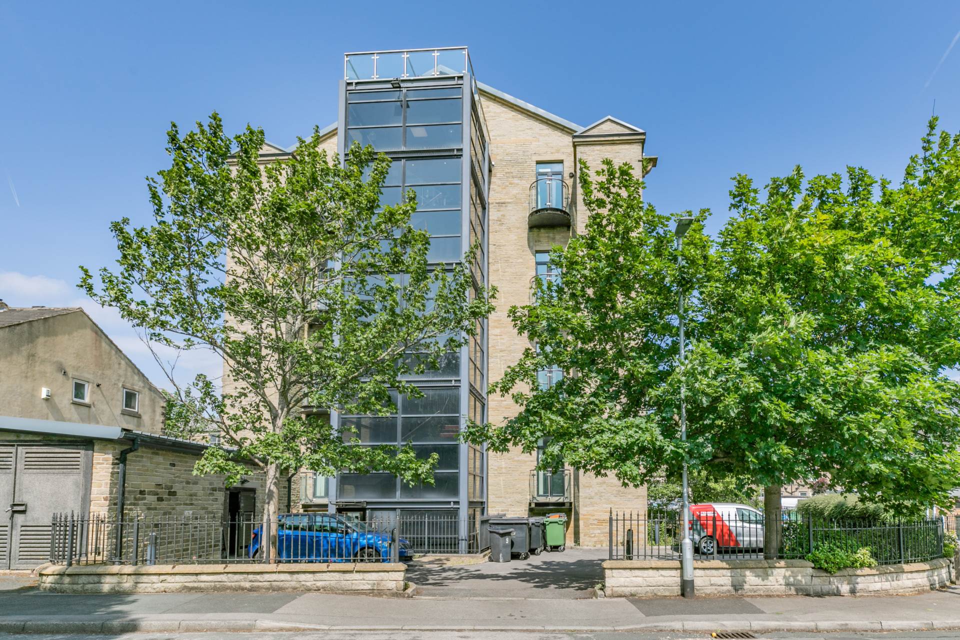 Cavendish Court, Image 10