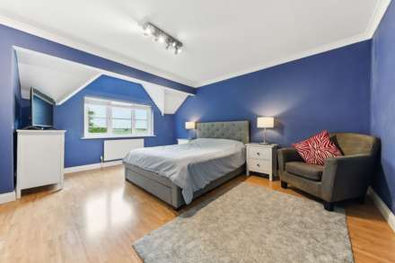 Grange Park Drive, Morley, Leeds, Image 10