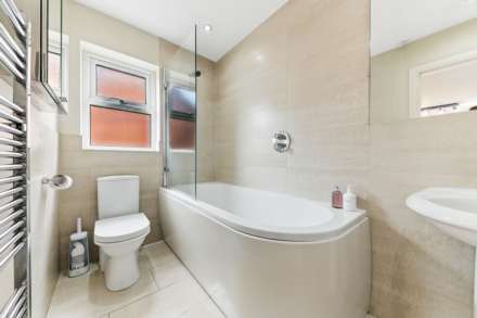 Grange Park Drive, Morley, Leeds, Image 12