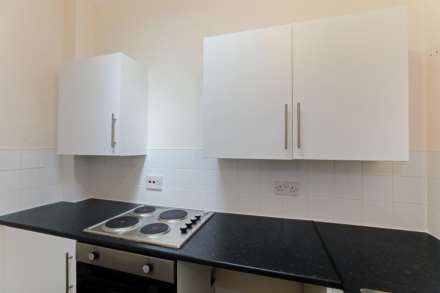Ropergate, Pontefract, Image 2