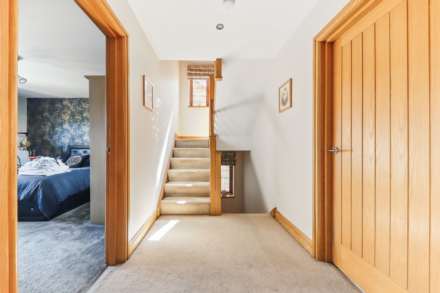 Hill Top Villas, Tingley, Image 16
