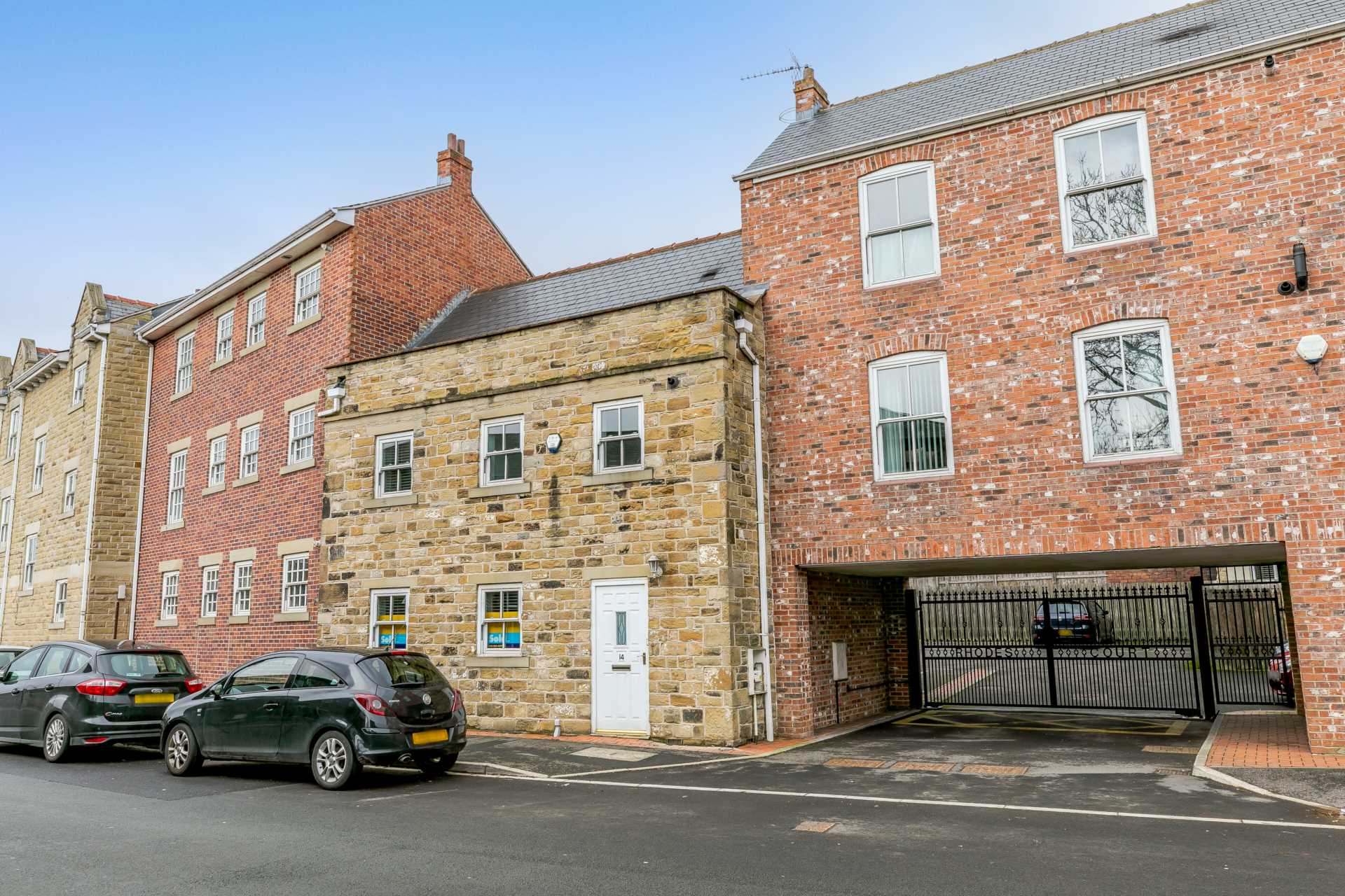Rhodes Court, Morley, Image 2