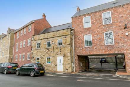 Rhodes Court, Morley, Image 2