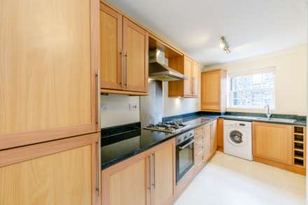Rhodes Court, Morley, Image 3