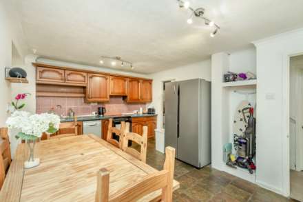 Coteroyd Avenue, Churwell, Image 5