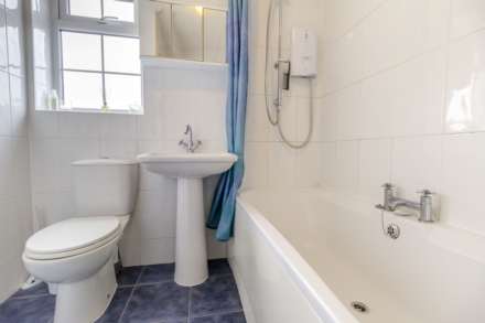 Apple Tree Close, East Ardsley, Image 12