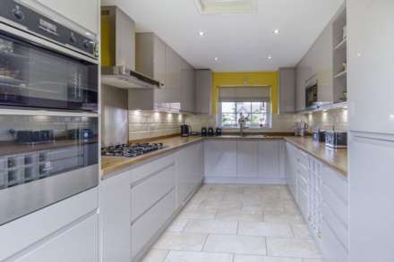 Apple Tree Close, East Ardsley, Image 7