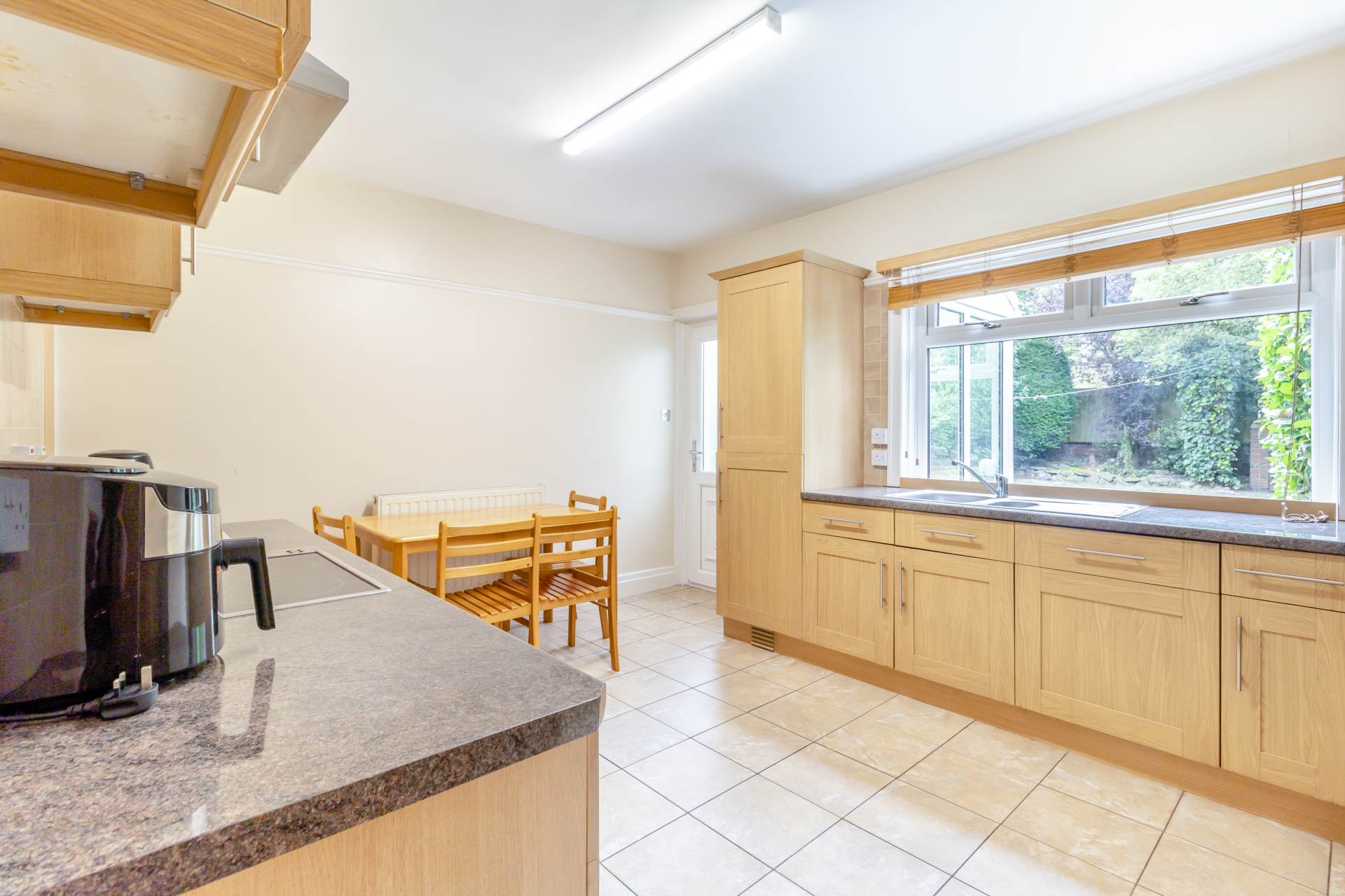 Lydgate Road, Batley, Image 4