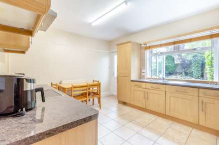 Lydgate Road, Batley, Image 4