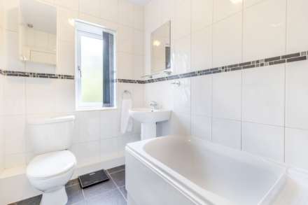 Lydgate Road, Batley, Image 8