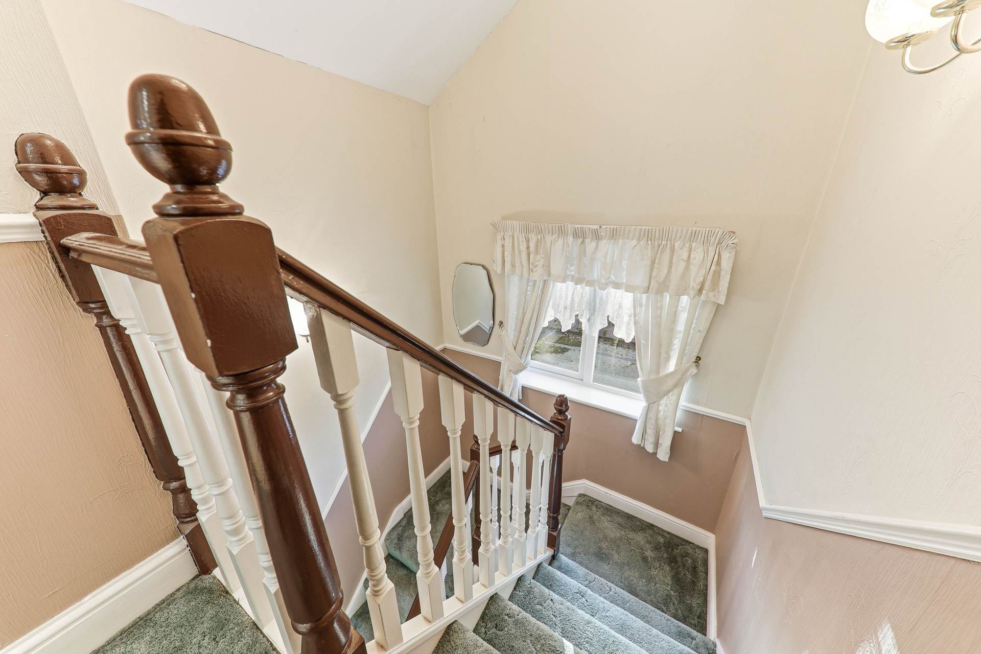 Oyster Close, Morley, Image 12