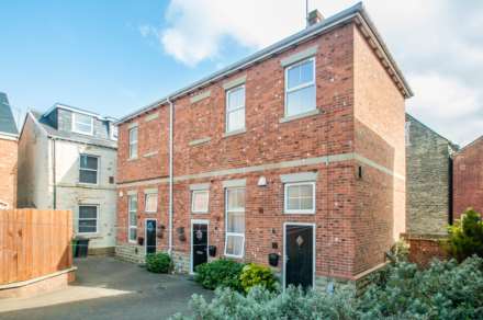 St Edgar Square, Morley, Image 1