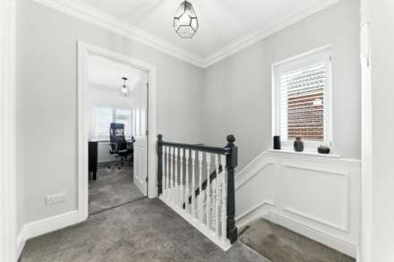 Harwill Avenue, Churwell, Image 10