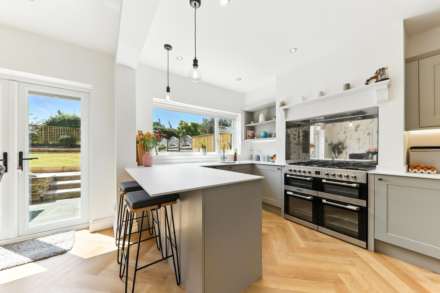Harwill Avenue, Churwell, Image 5