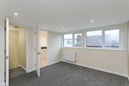Kelsall Place, Burley, Image 13