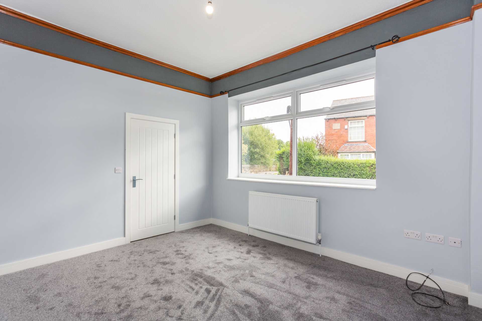 Raikes Lane, Birstall, Image 2