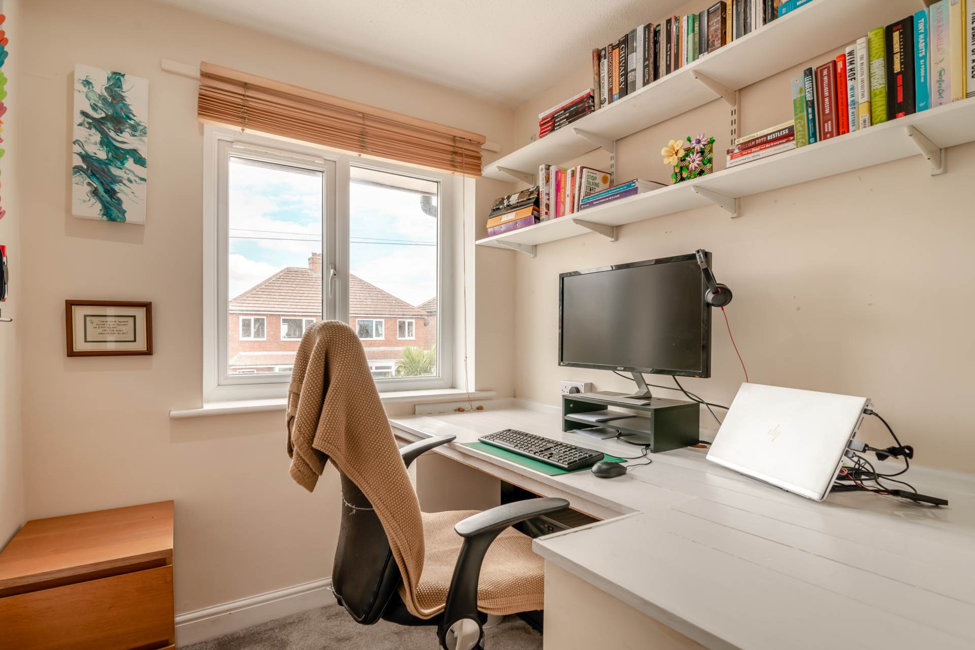 Nook View, Tingley, Image 13