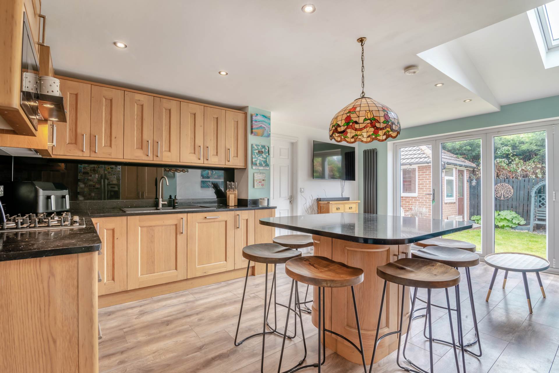 Nook View, Tingley, Image 4