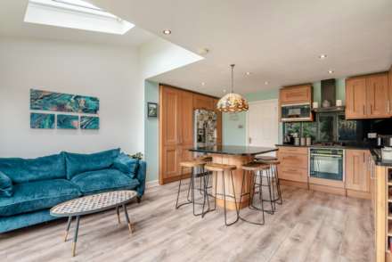 Nook View, Tingley, Image 5