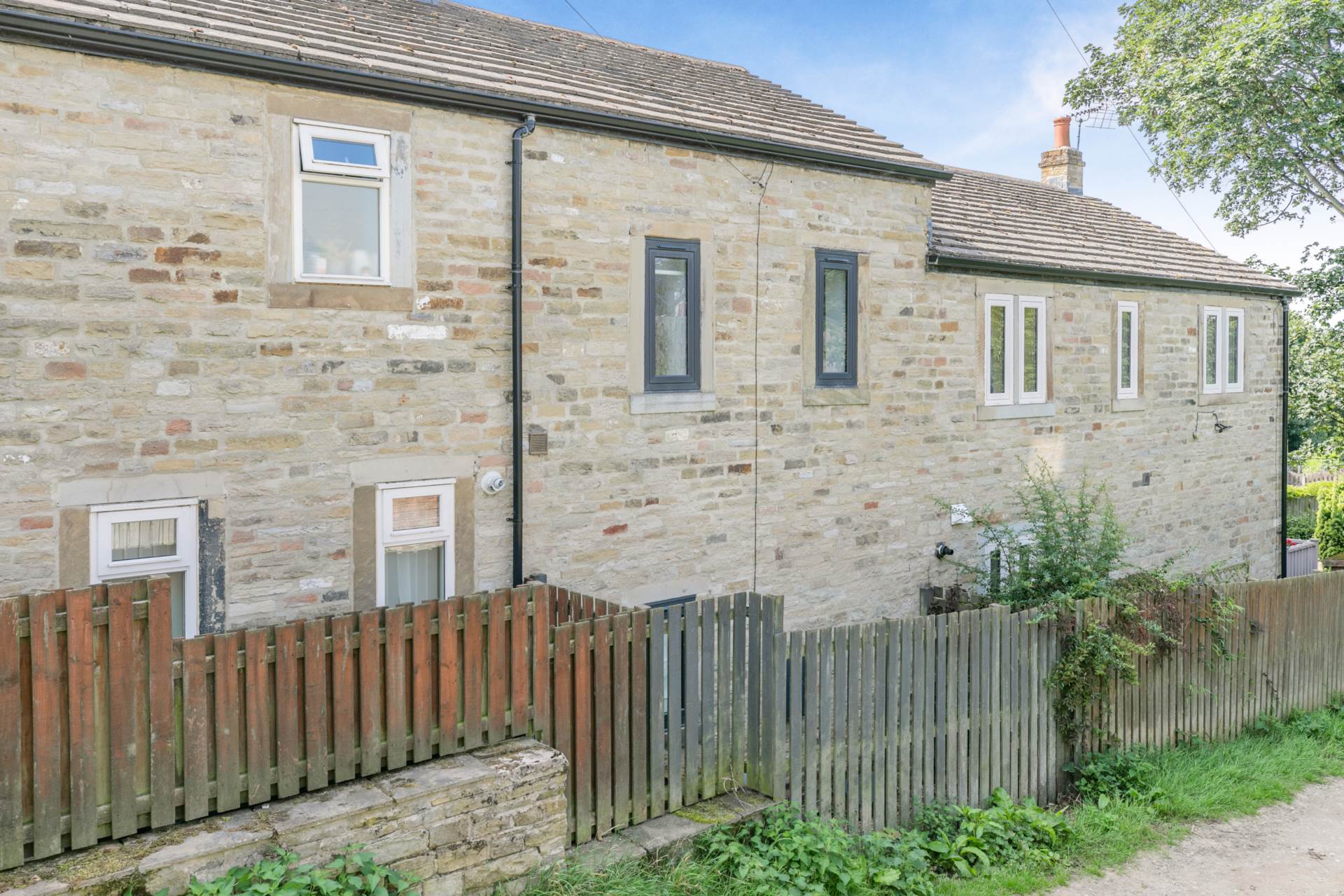 Smalewell Road, Pudsey, Image 15