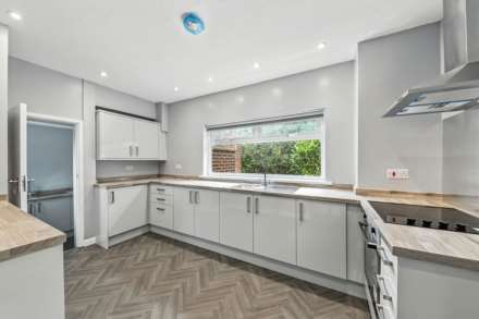 Scotchman Lane, Morley, Image 10