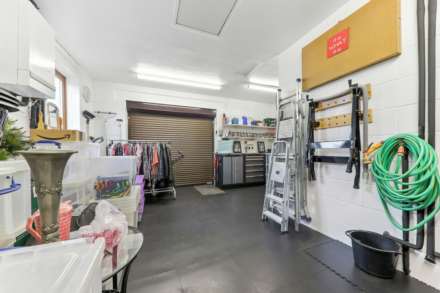 Whitehall Road, Leeds, Image 11