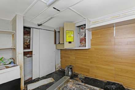 Fountain Street, Morley, Image 13